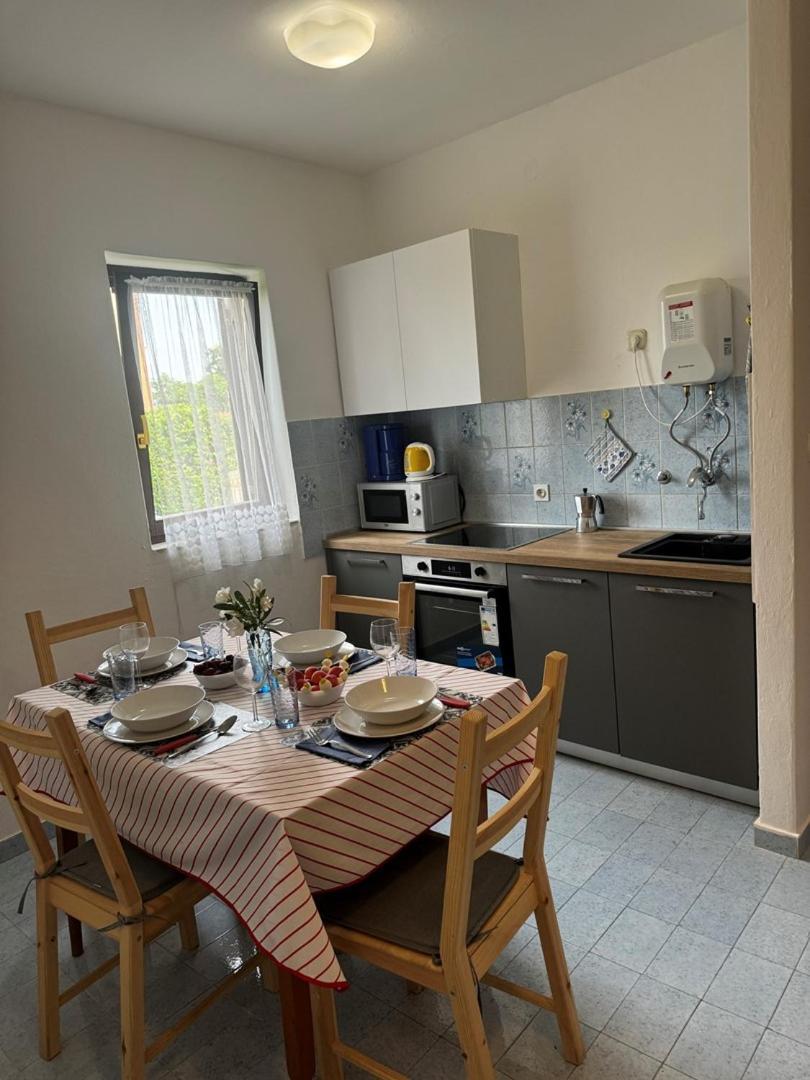 Apartments Brankica ヴァンタシチ エクステリア 写真
